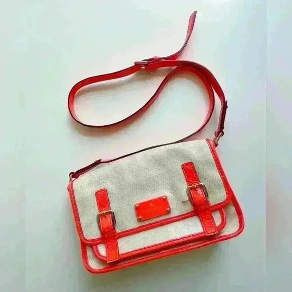kate spade Handbags - Kate spade crossbody purse